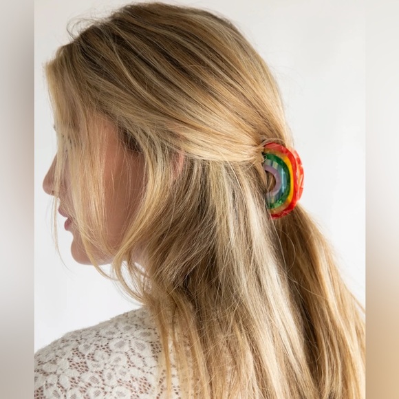 New Rainbow Small Hair Clip - Picture 2 of 6